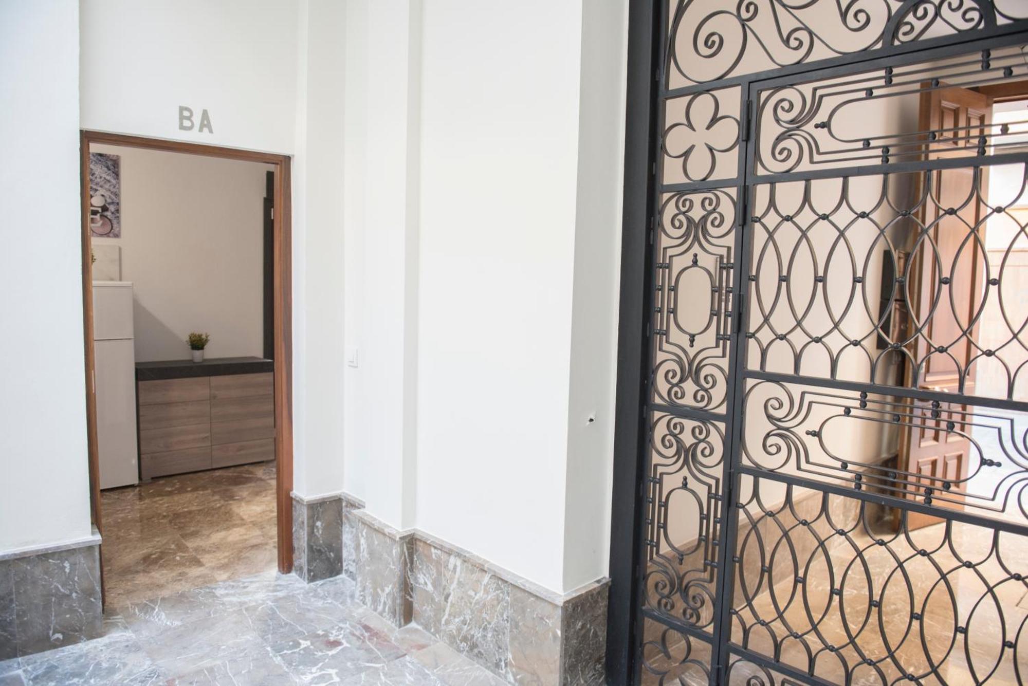 Apartamentos Luxury Puente De Triana Séville Extérieur photo