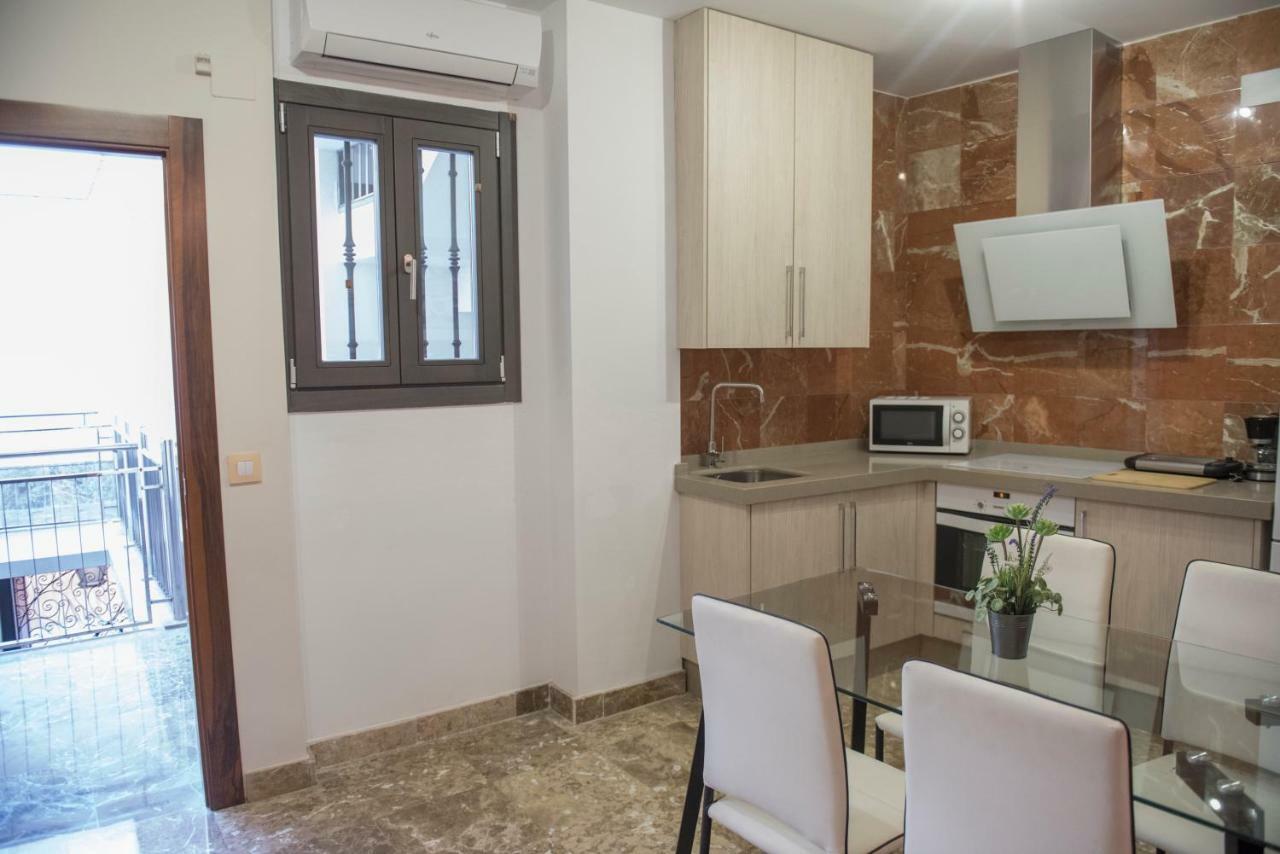 Apartamentos Luxury Puente De Triana Séville Extérieur photo
